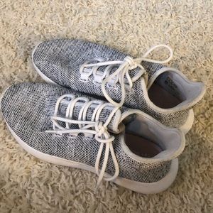 Adidas Tubular Sneakers